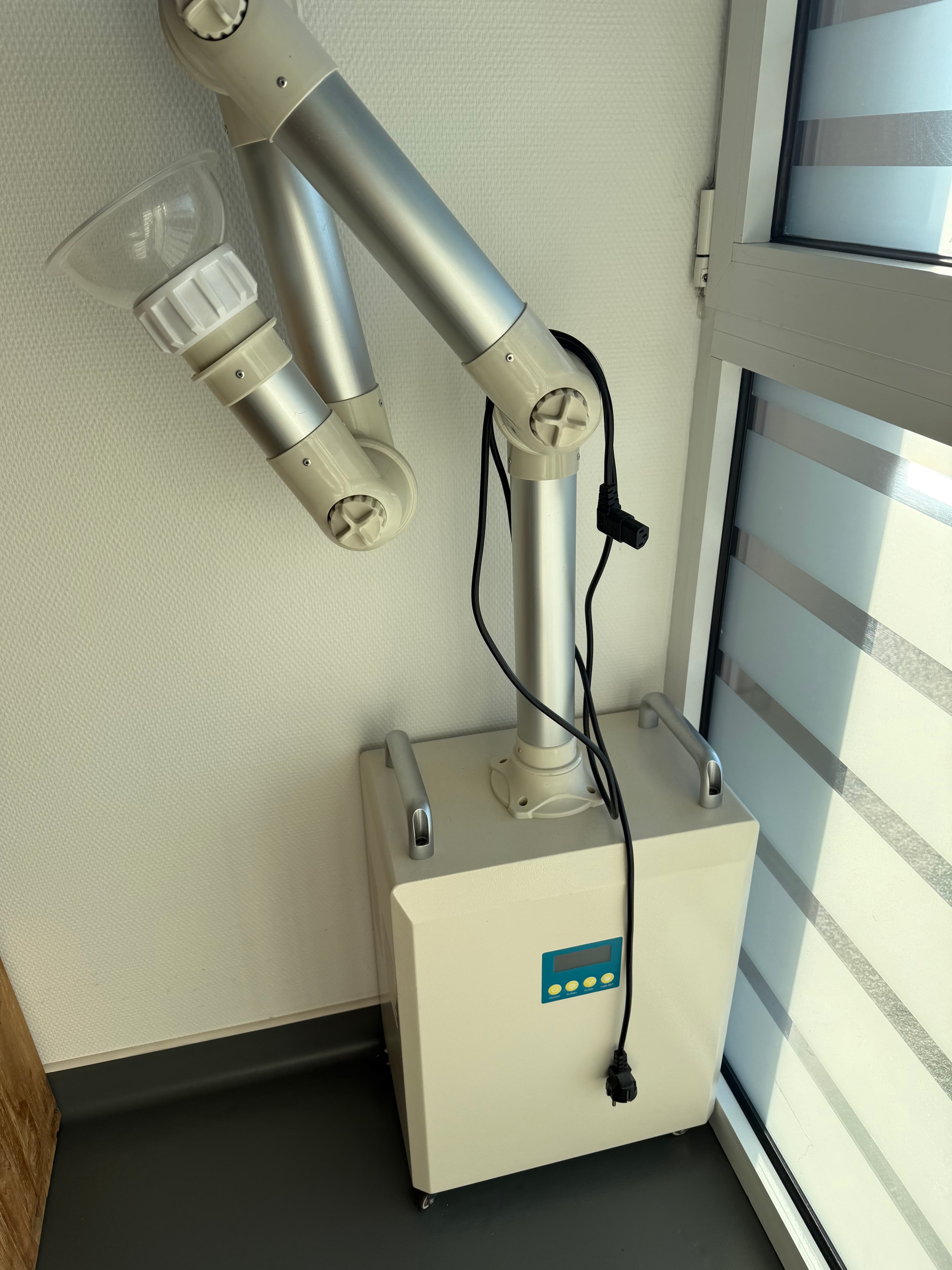 Aspirateur a amalgame et particules