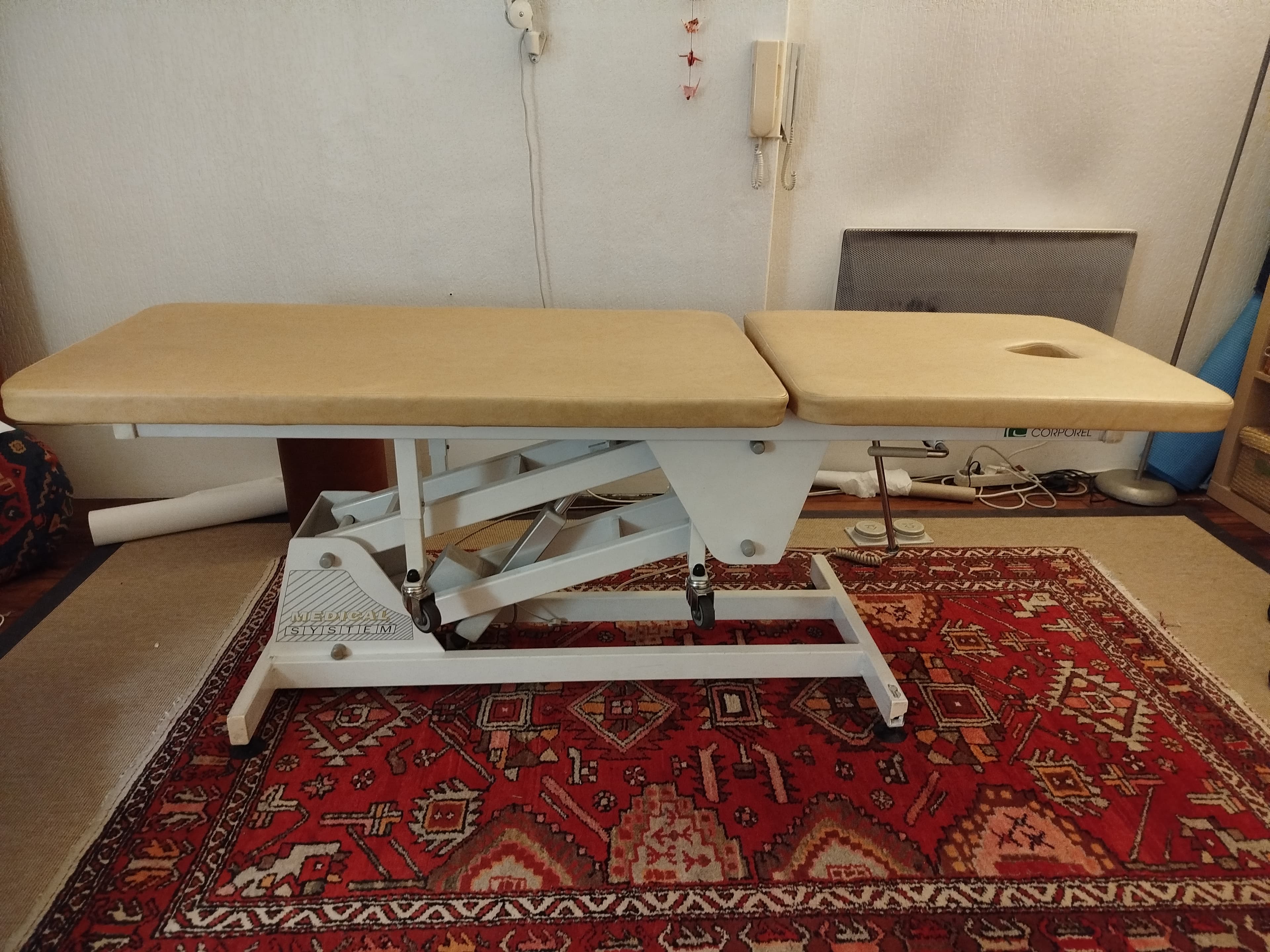 Vends table de massage électrique