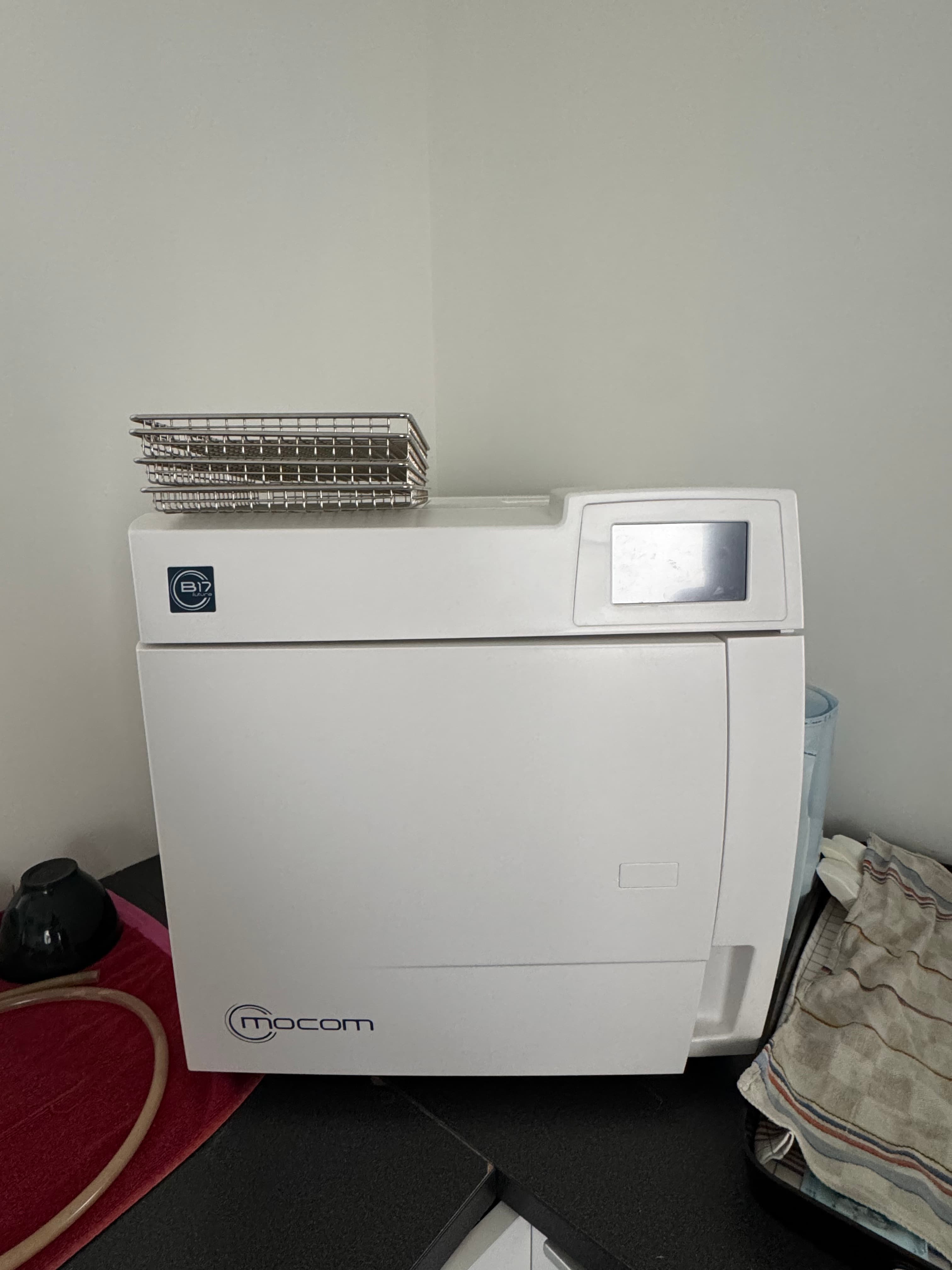 Autoclave Mocom 17B et Soudeuse