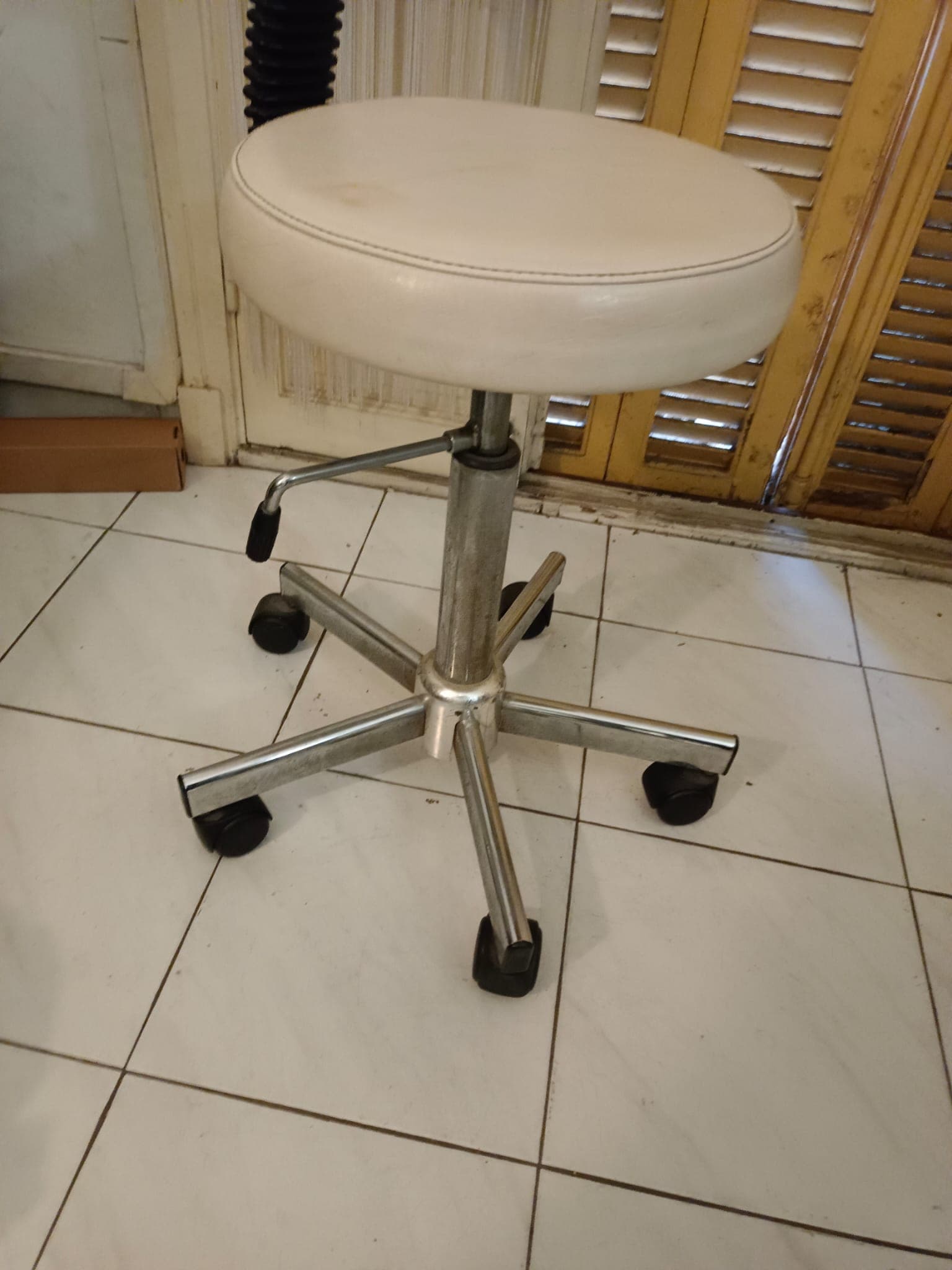 TABOURET MEDICAL