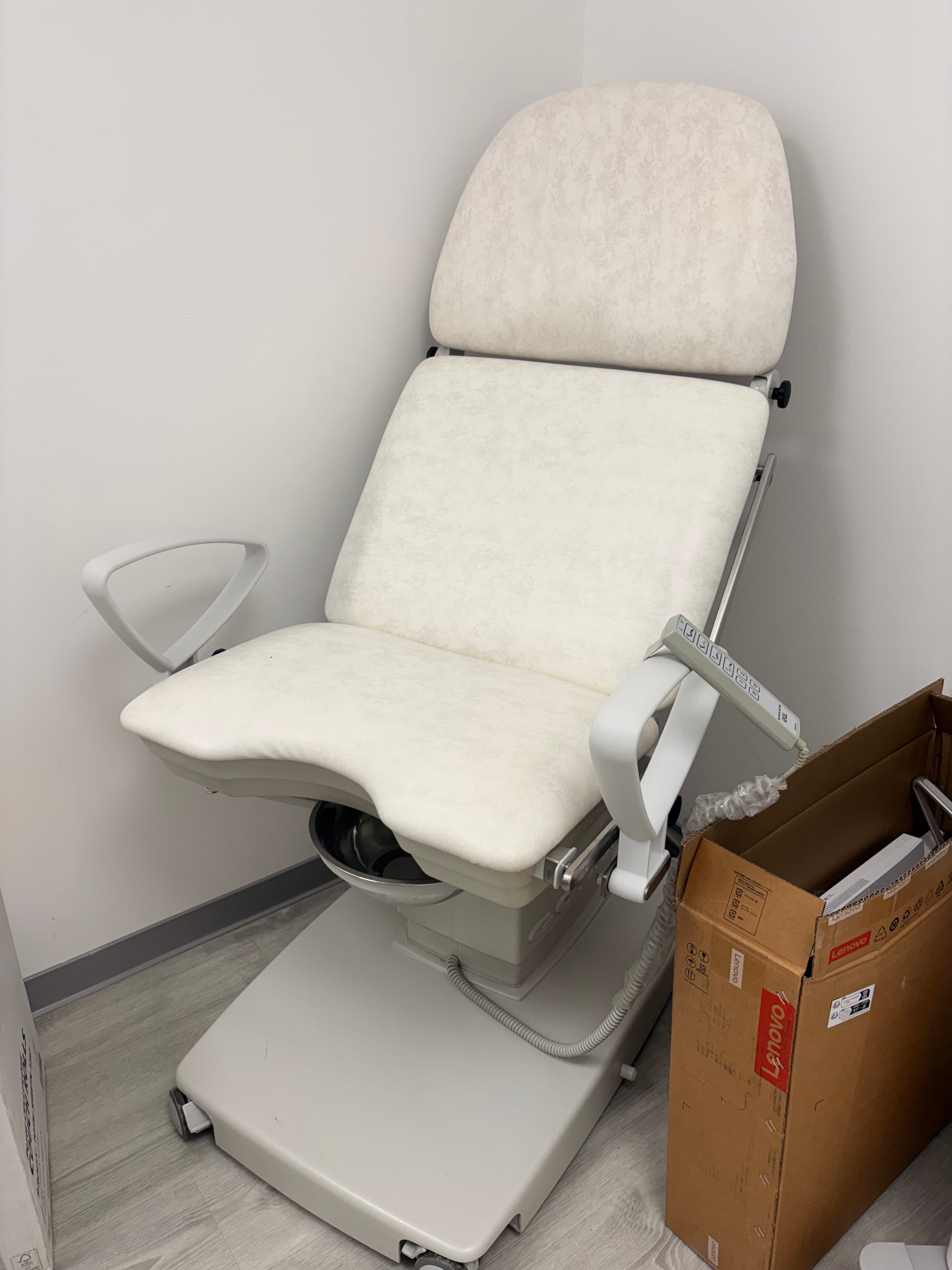 Fauteuil gynécologique